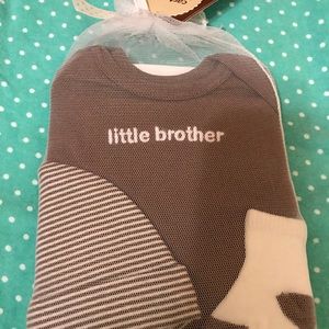 NWT - Baby Boy 4pc. Outfit size 3 months